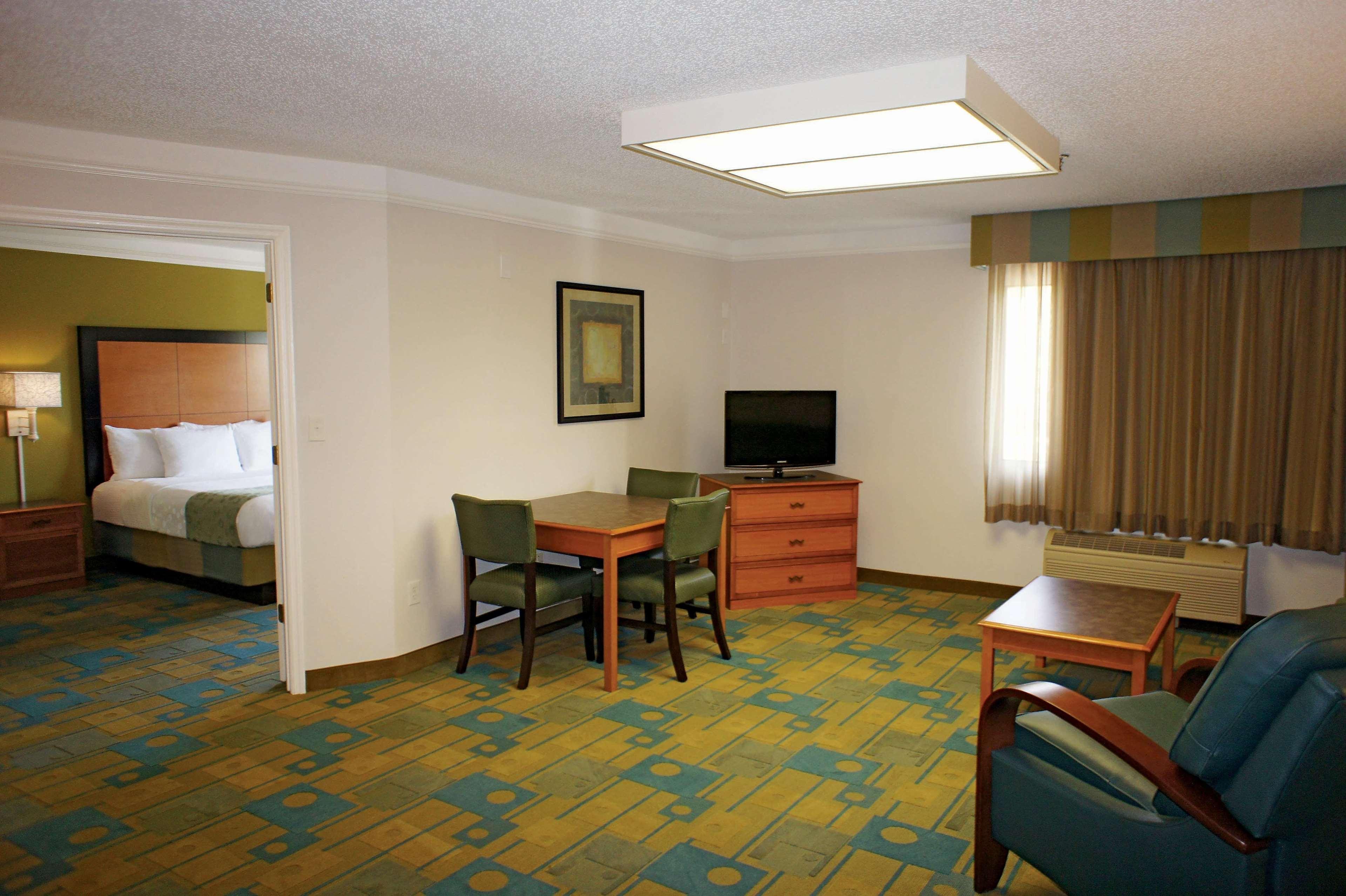 Hotel La Quinta By Wyndham St. Pete-Clearwater Airport Extérieur photo