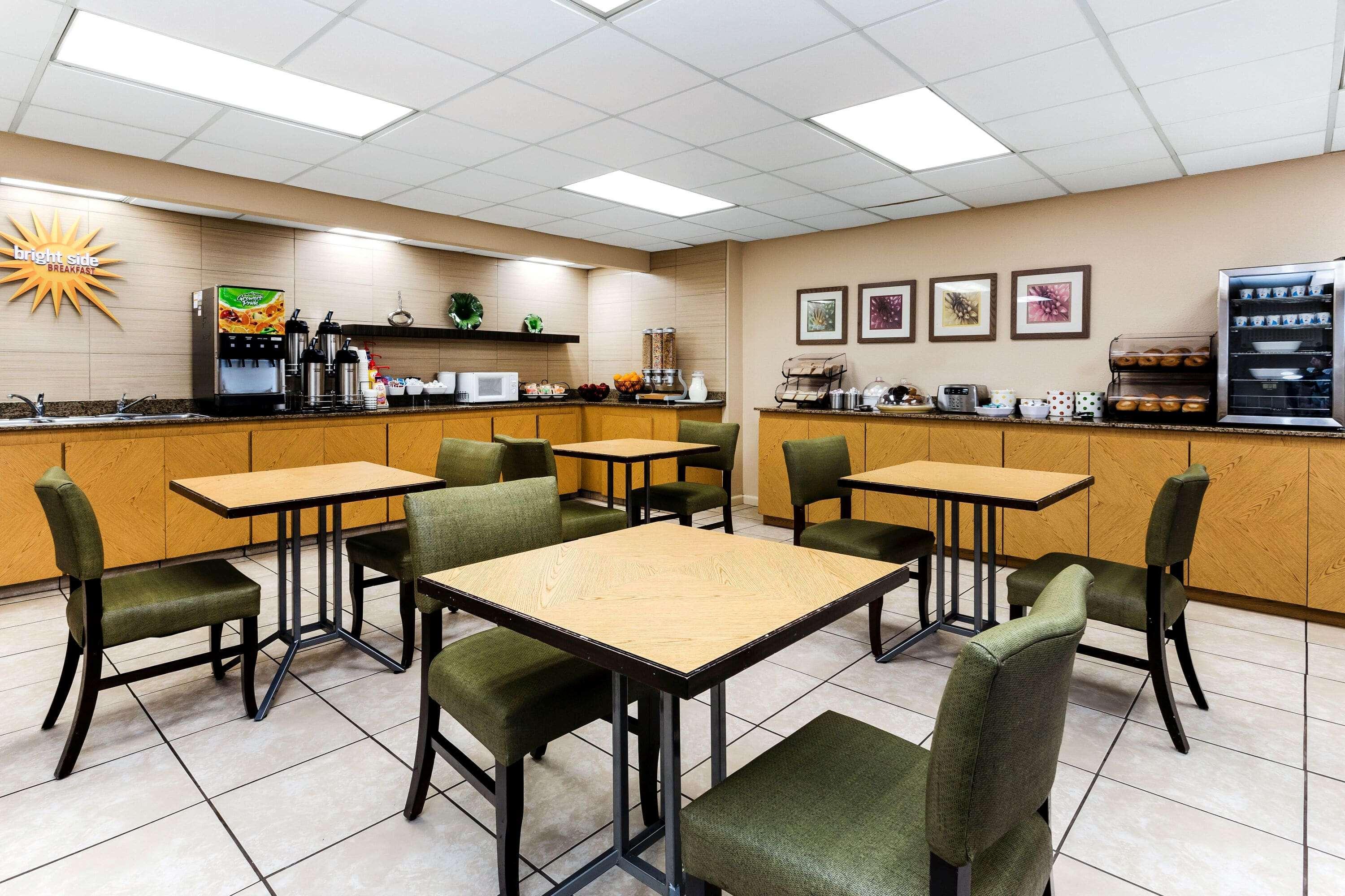 Hotel La Quinta By Wyndham St. Pete-Clearwater Airport Extérieur photo